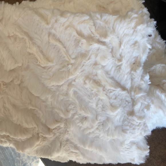 Long Scarf/Wrap - Picture 6 of 6